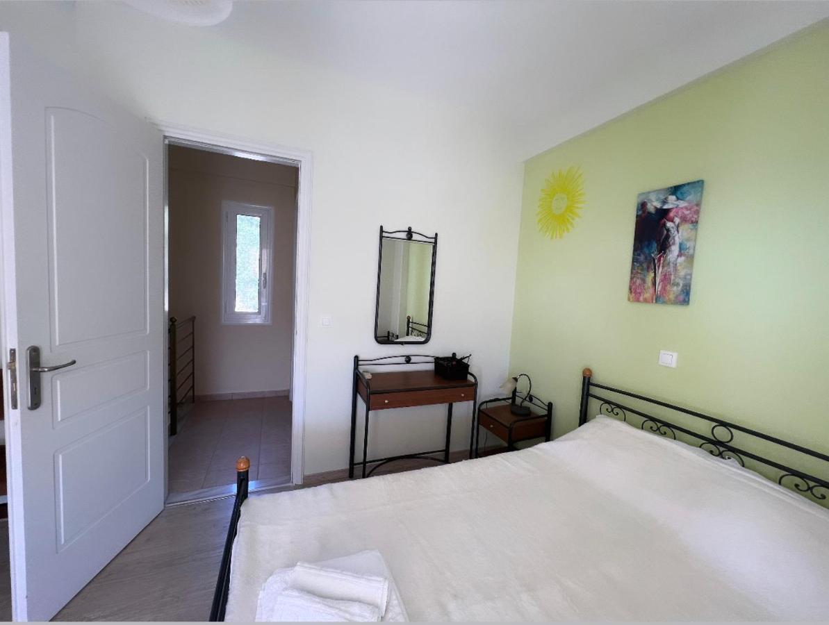 Maisonette Sea View , Finikounda Buitenkant foto